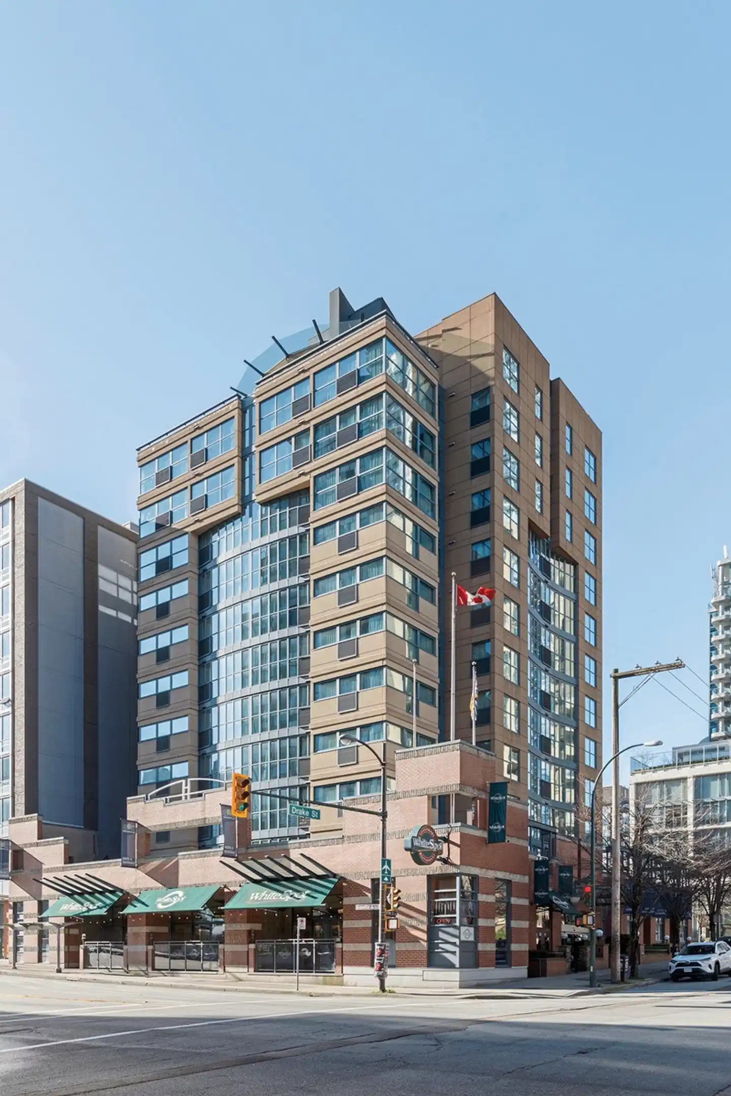 GEC Granville Suites Hotel Aussenansicht