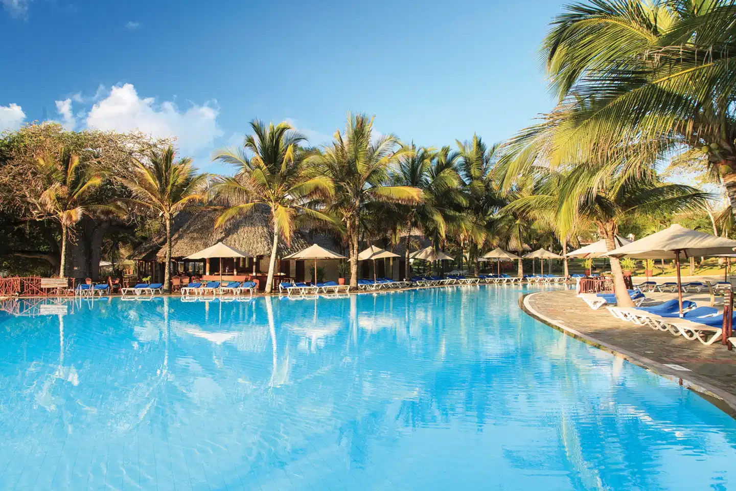 Baobab Beach Resort & Spa Pool