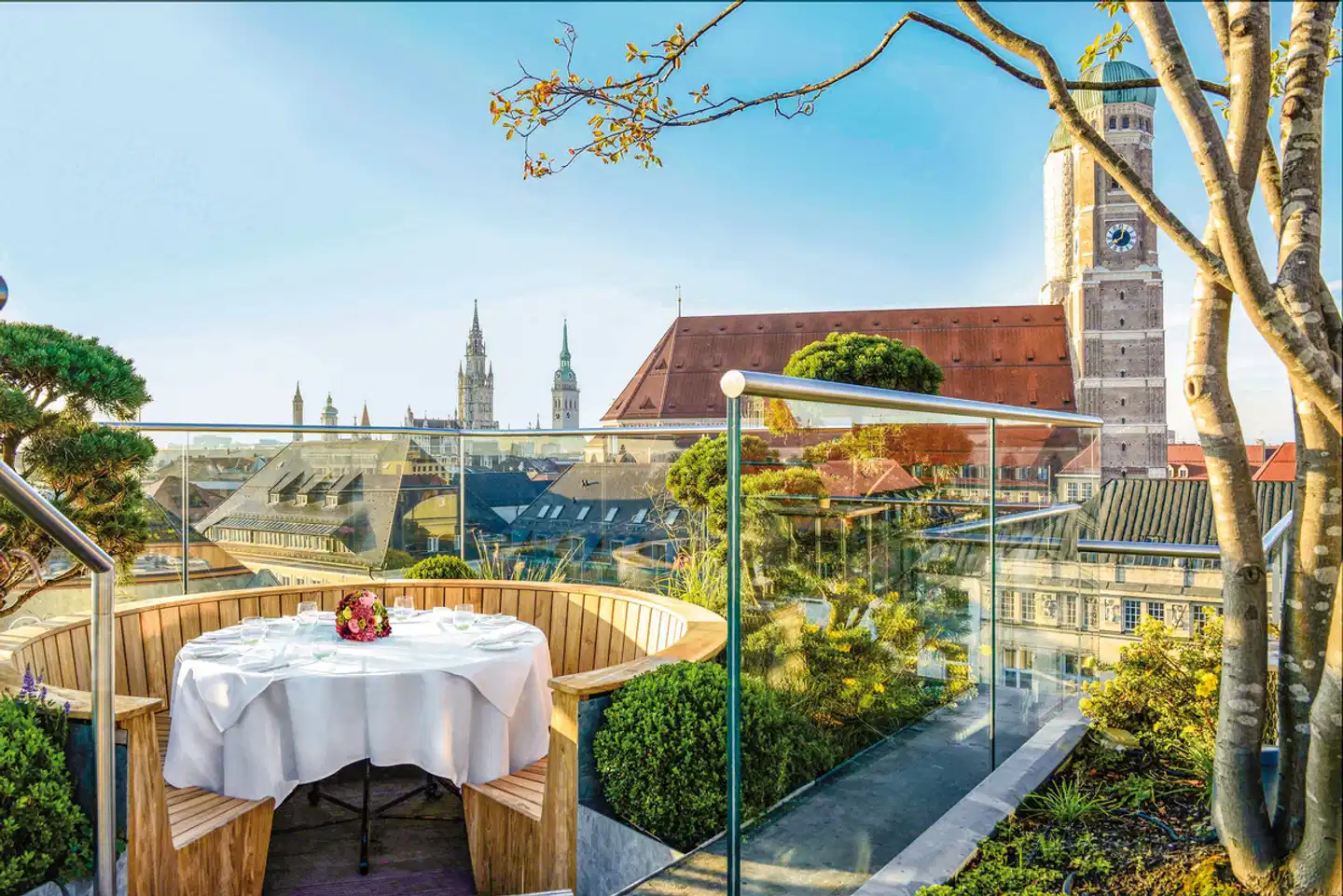 Bayerischer Hof Terrasse