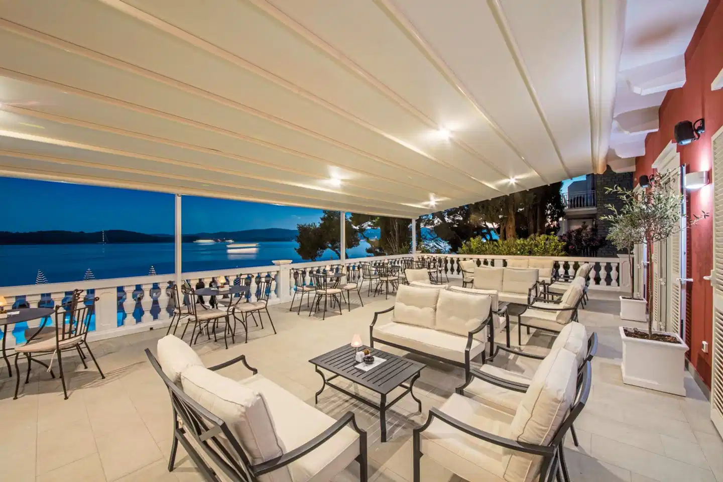 Aminess Bellevue Casa & Hotel & Village Restaurant