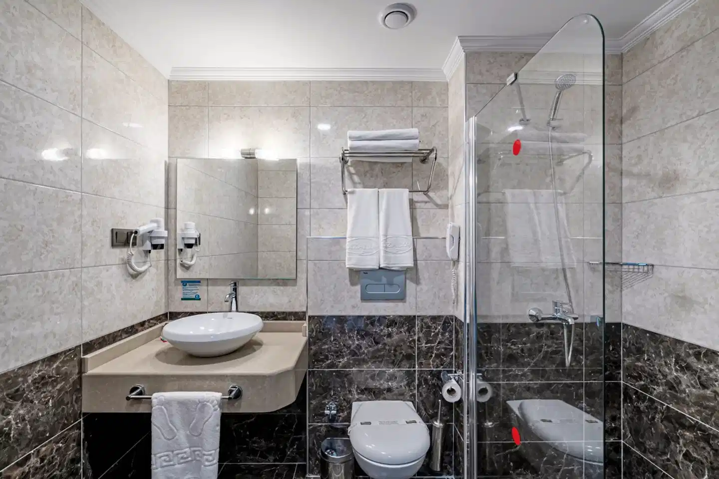 Club Dizalya Badezimmer