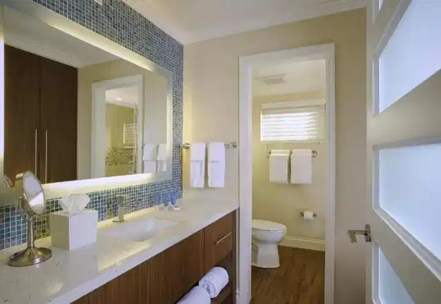 Edgewater Beach Hotel Badezimmer
