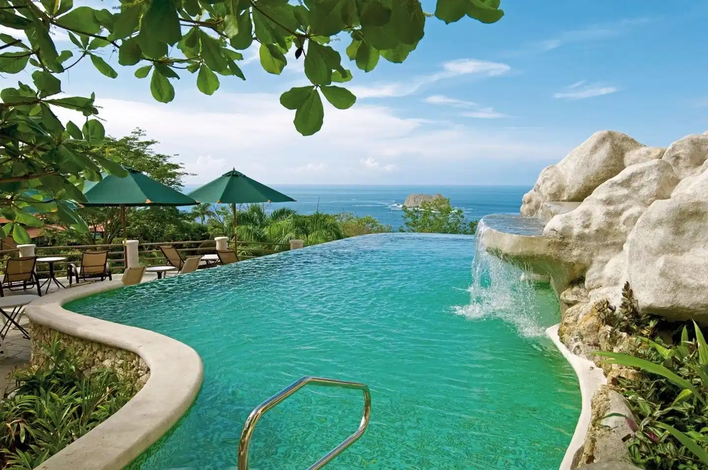 Parador Nature Resort & Spa Pool