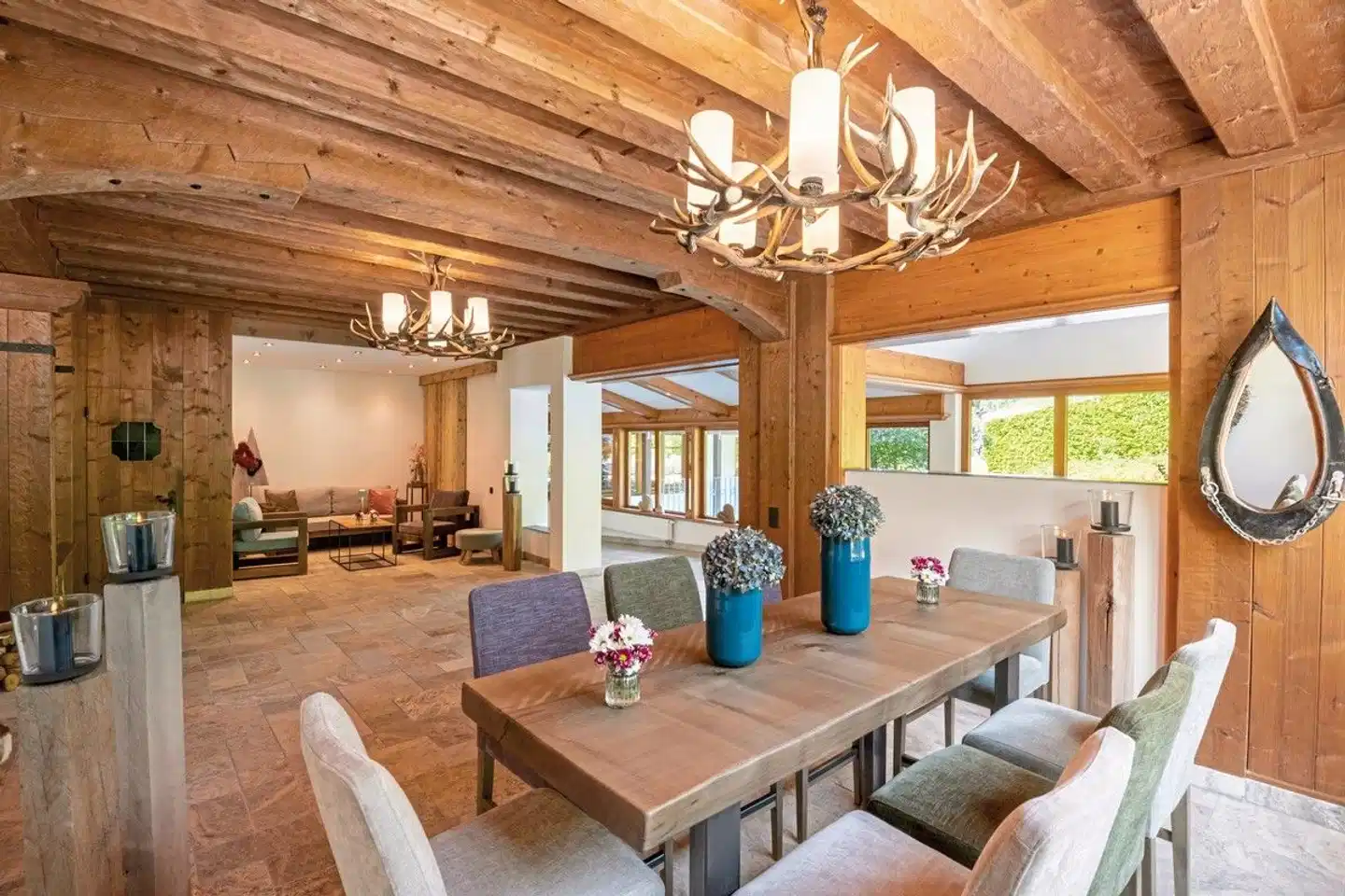 Hartungs Hoteldorf Lobby