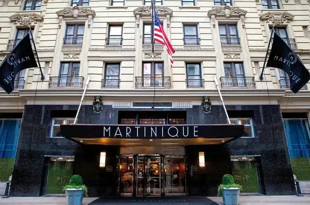 Martinique New York on Broadway, Curio Collection by Hilton Aussenansicht