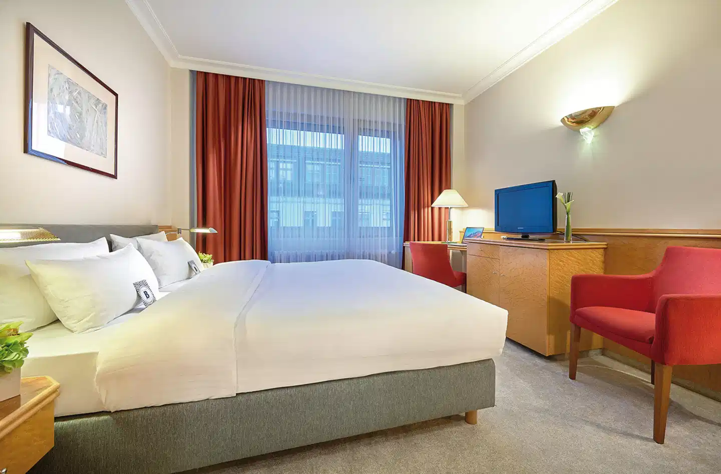 Hotel Bristol Berlin Wohnbeispiel