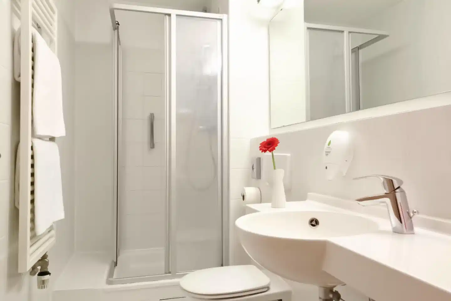 INVITE Hotel an der Kaiserburg Badezimmer