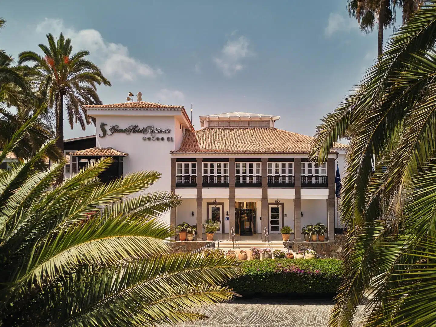 Seaside Grand Hotel Residencia Aussenansicht