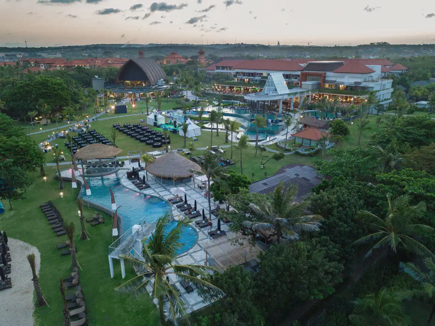 Merusaka Nusa Dua Pool