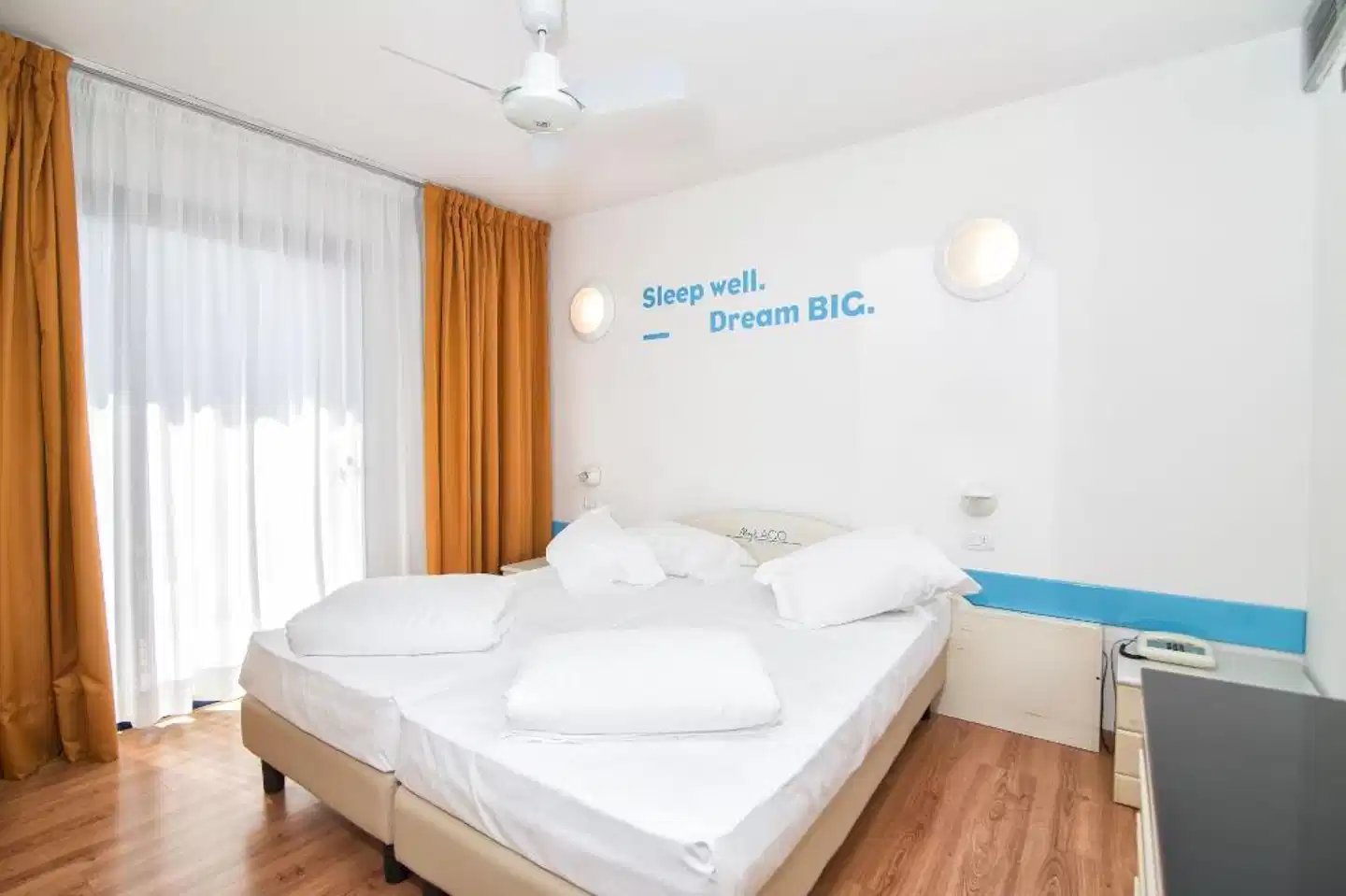 Hi Hotels Riva Wohnbeispiel