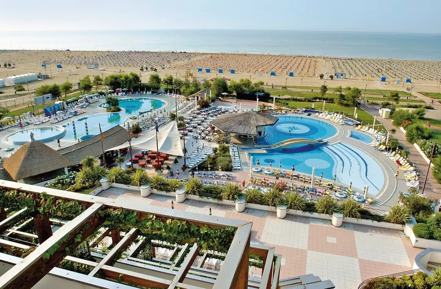 Savoy Beach Hotel &Thermal SPA Pool