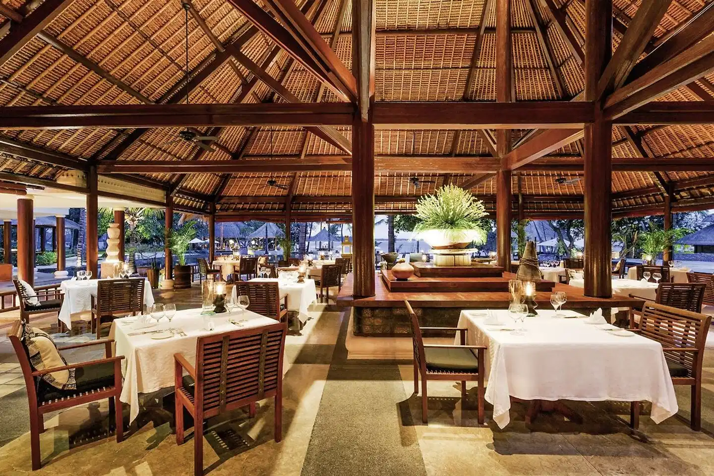 The Oberoi Beach Resort, Lombok Restaurant