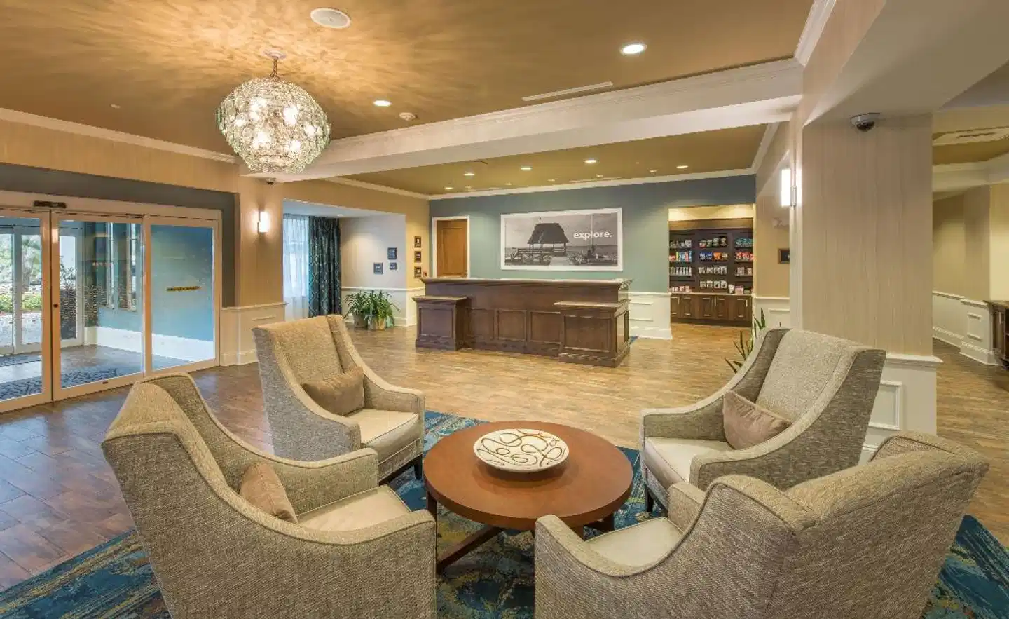 Hampton Inn & Suites Jekyll Island Lobby