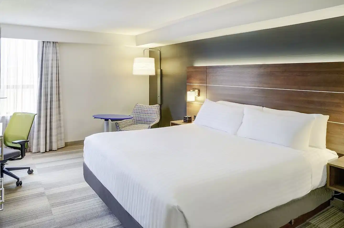 Holiday Inn Express Downtown Toronto Wohnbeispiel