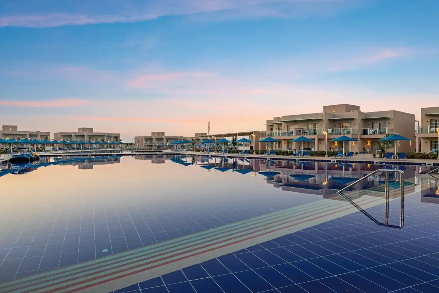 Pickalbatros Sea World Resort - Marsa Alam Aussenansicht