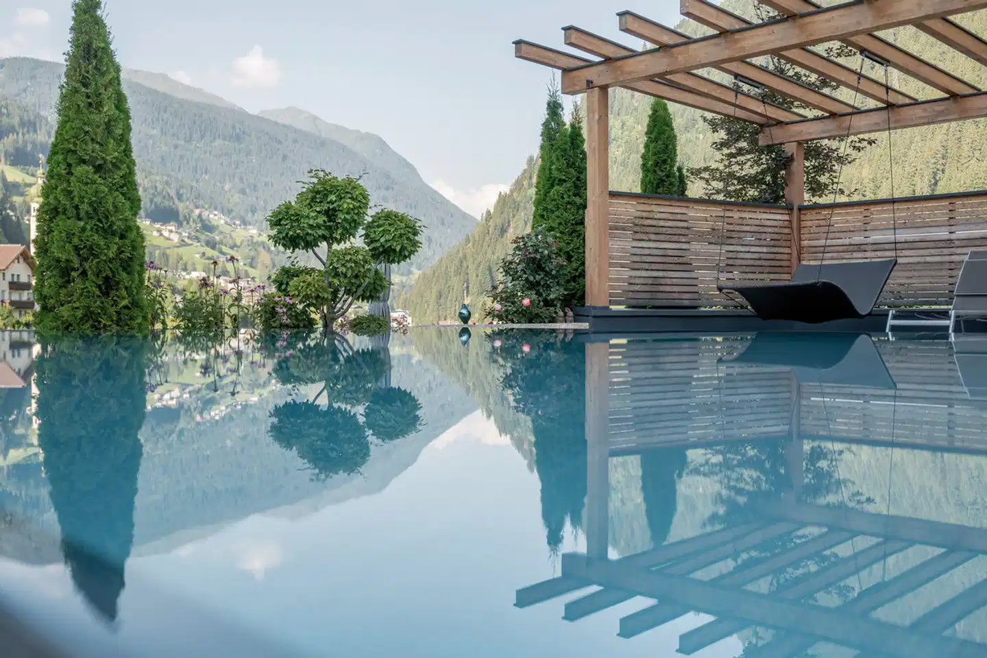 Alpines Balance Hotel Weisses Lamm Pool