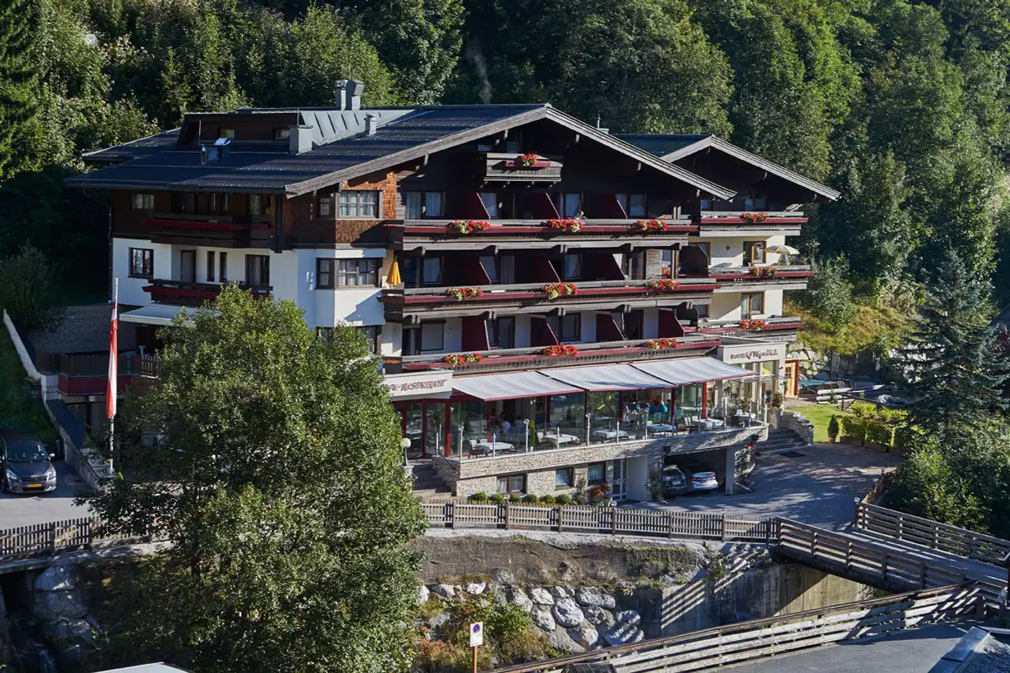 Hotel Alpenblick Aussenansicht