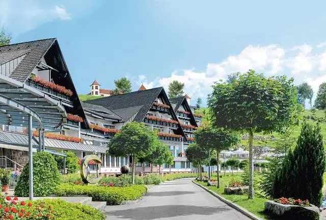 Hotel Dollenberg Aussenansicht