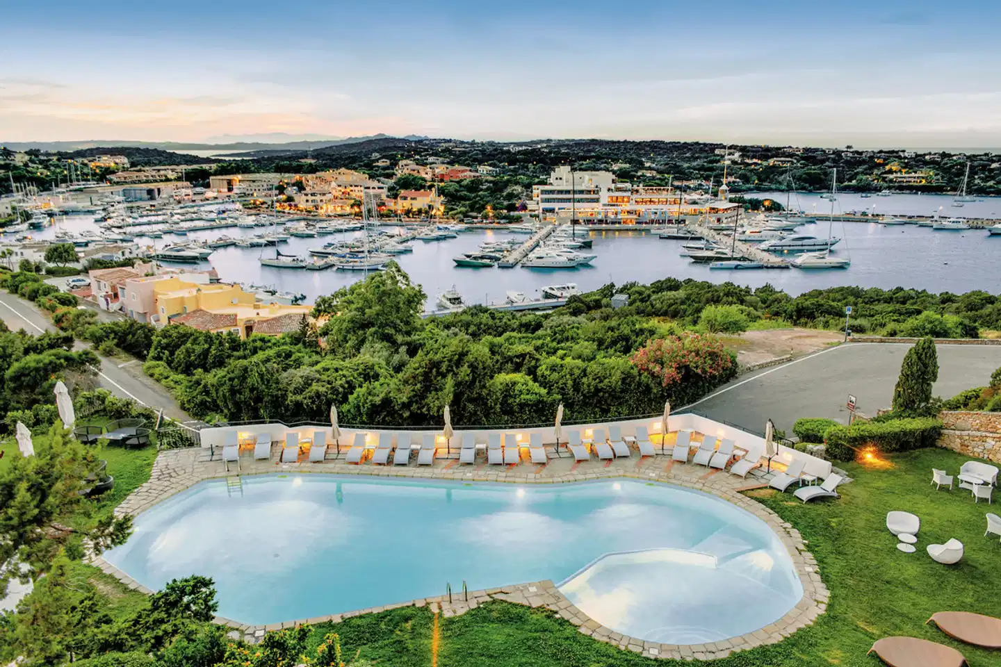 Luci di la Muntagna Pool