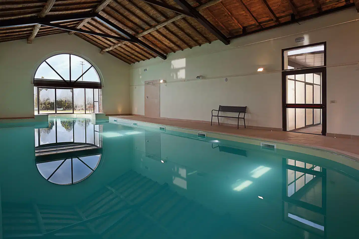 Borgo di Pieve a Salti Hallenbad