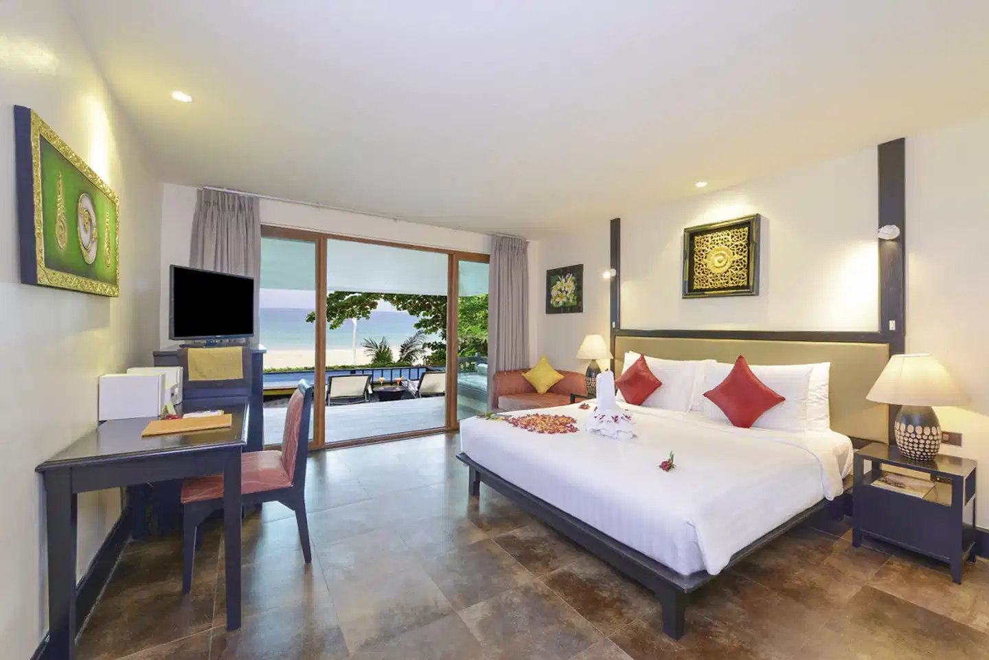 Andaman White Beach Resort Badezimmer