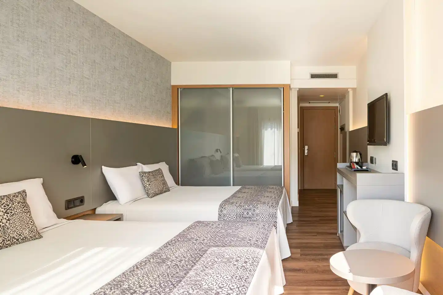 Golden Bahía de Tossa & Spa Wohnbeispiel