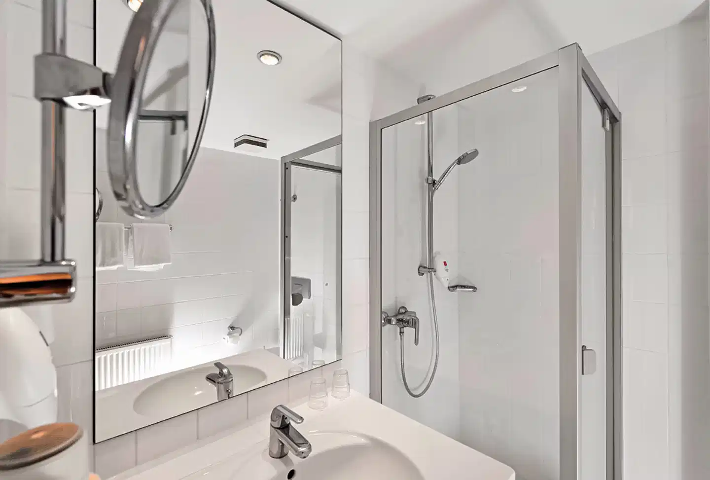 Wyndham Garden Potsdam Badezimmer