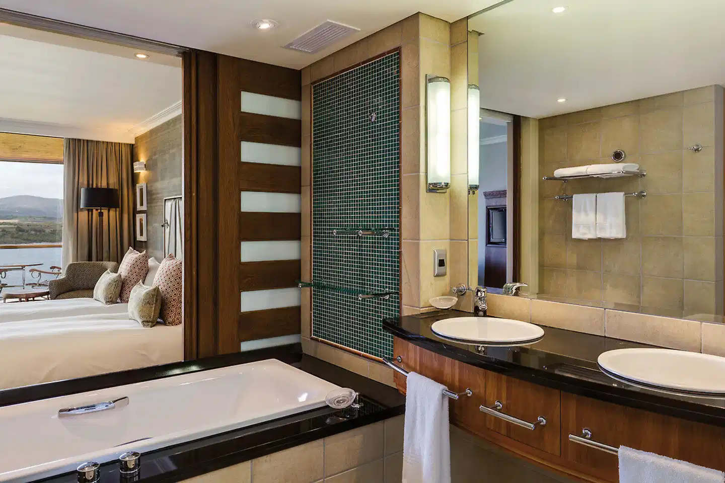 Arabella Hotel, Golf & Spa Badezimmer