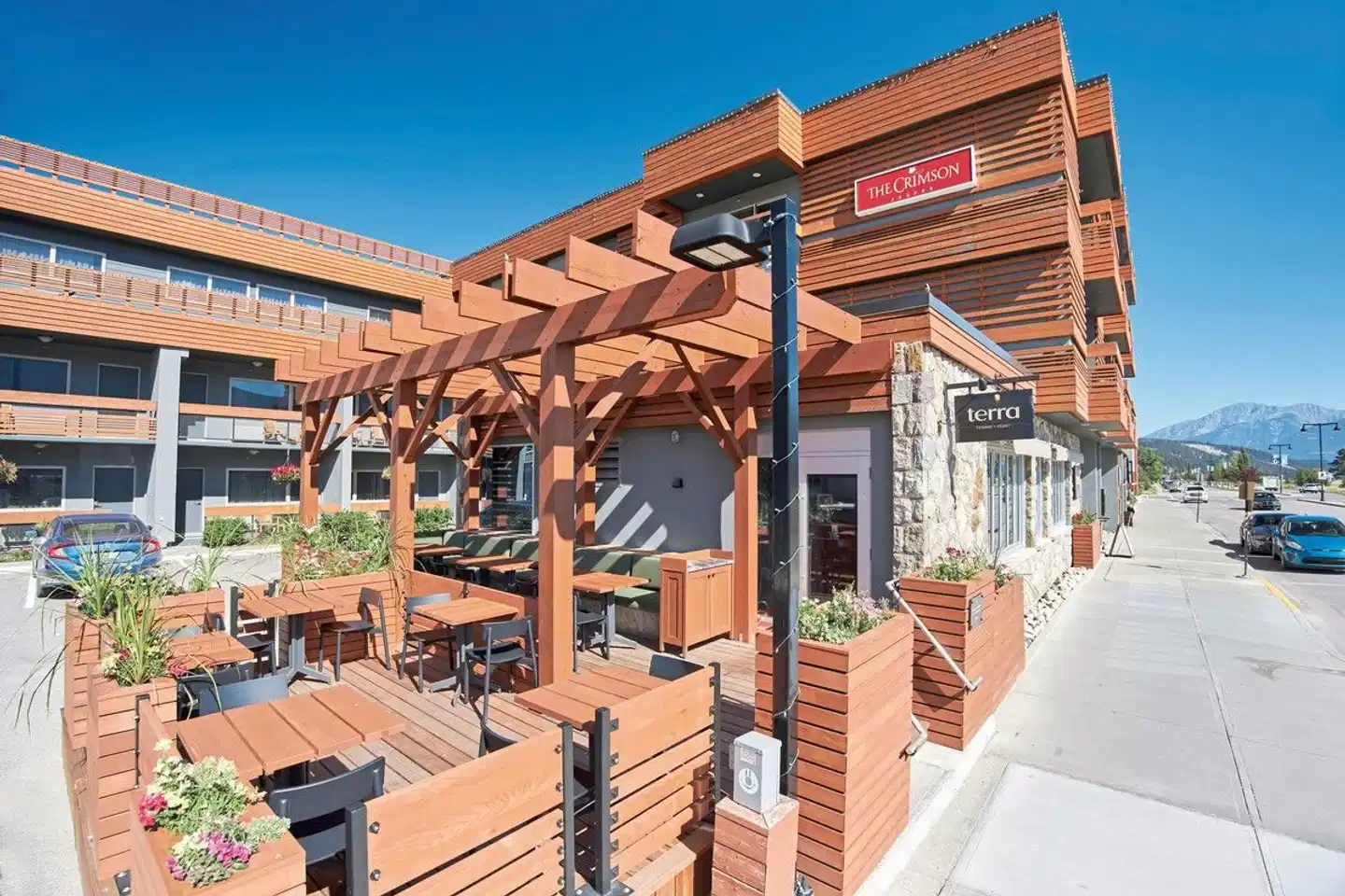 The Crimson Terrasse