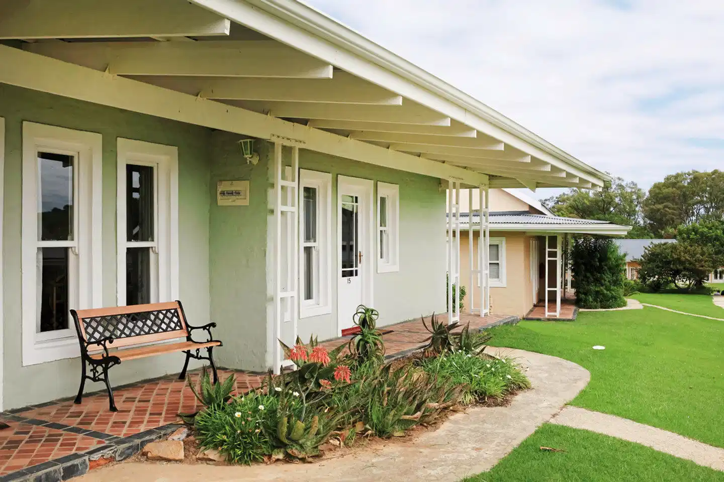 Zuurberg Mountain Village Aussenansicht