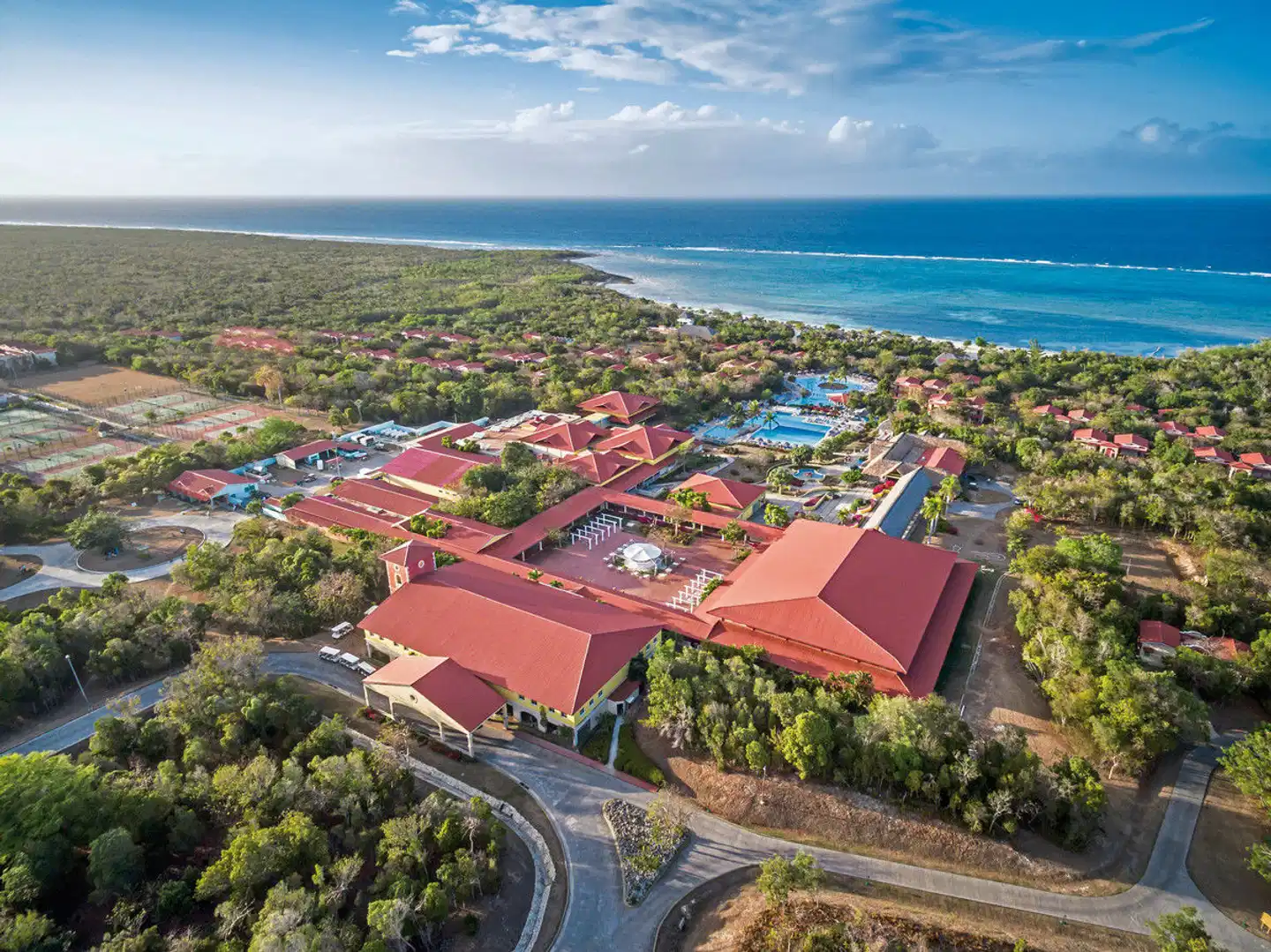 Sol Turquesa Beach Aussenansicht