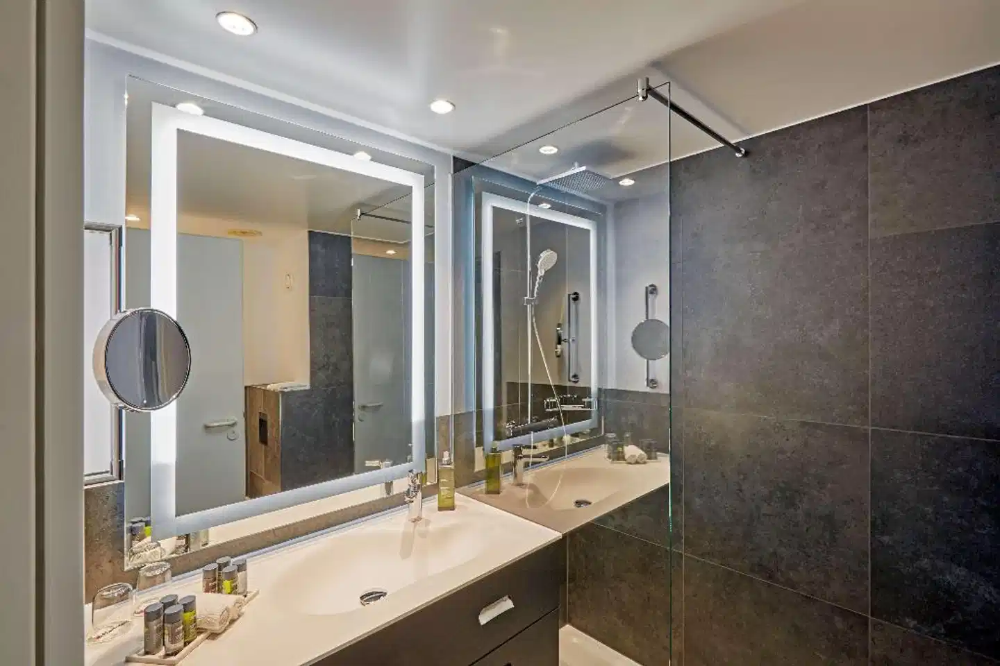 Ramada Leipzig Badezimmer