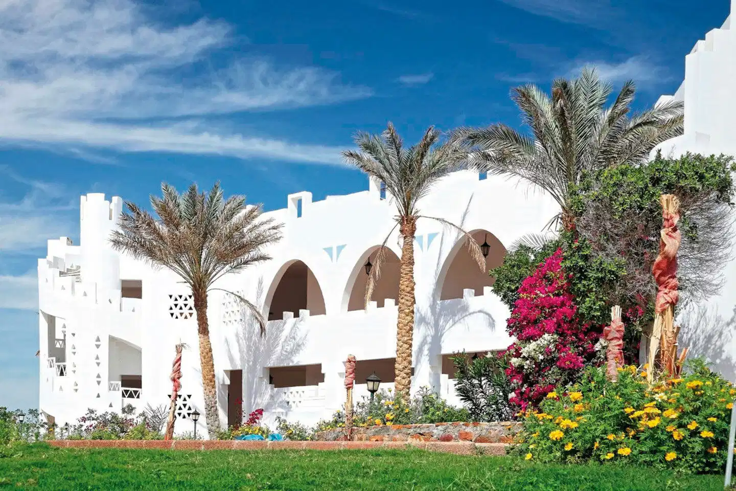 Three Corners Equinox Beach Resort Aussenansicht