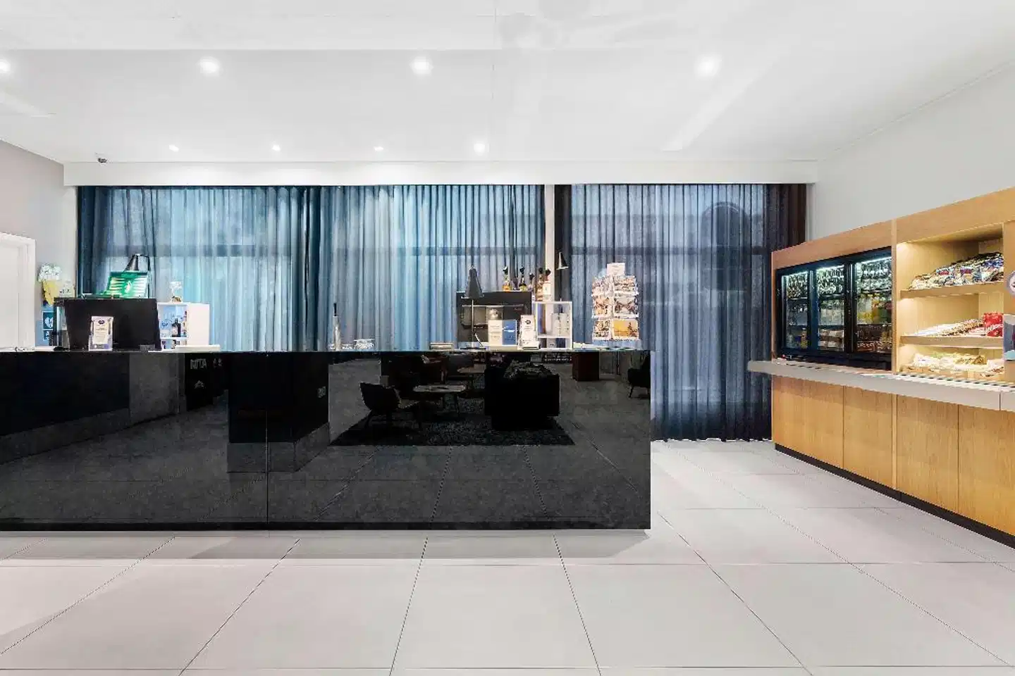 Best Western Plus Airport Hotel Copenhagen Lobby