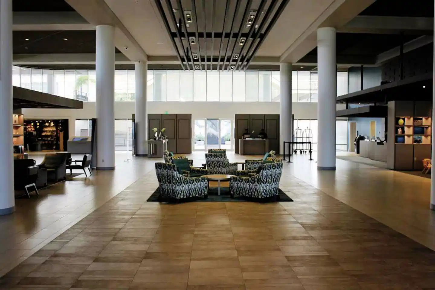 Hyatt Regency Long Beach Lobby