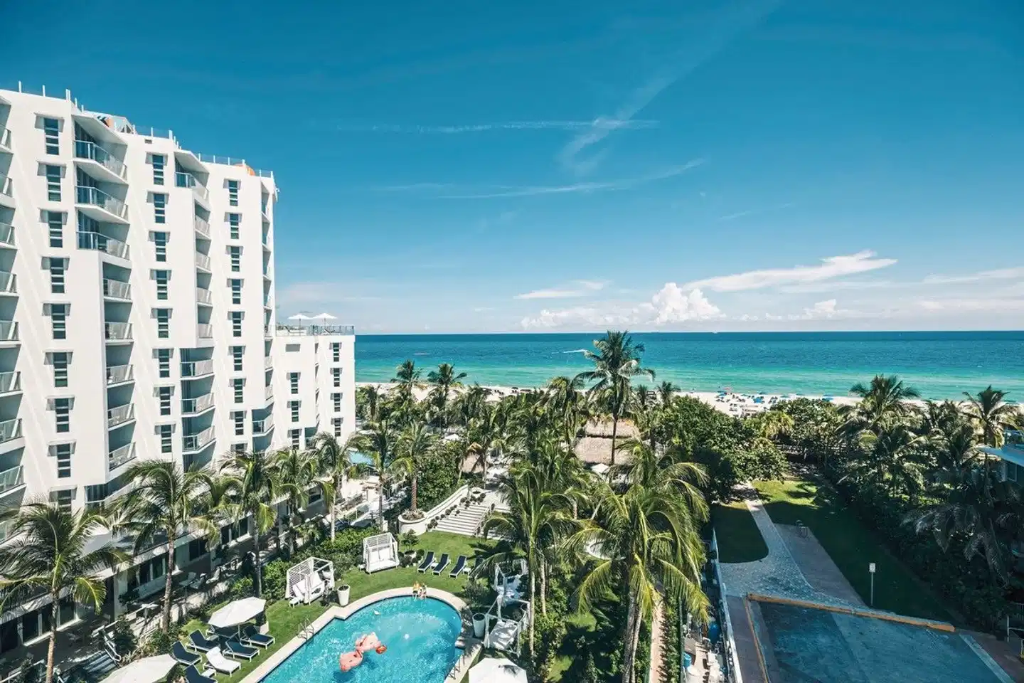 Cadillac Hotel & Beach Club Aussenansicht