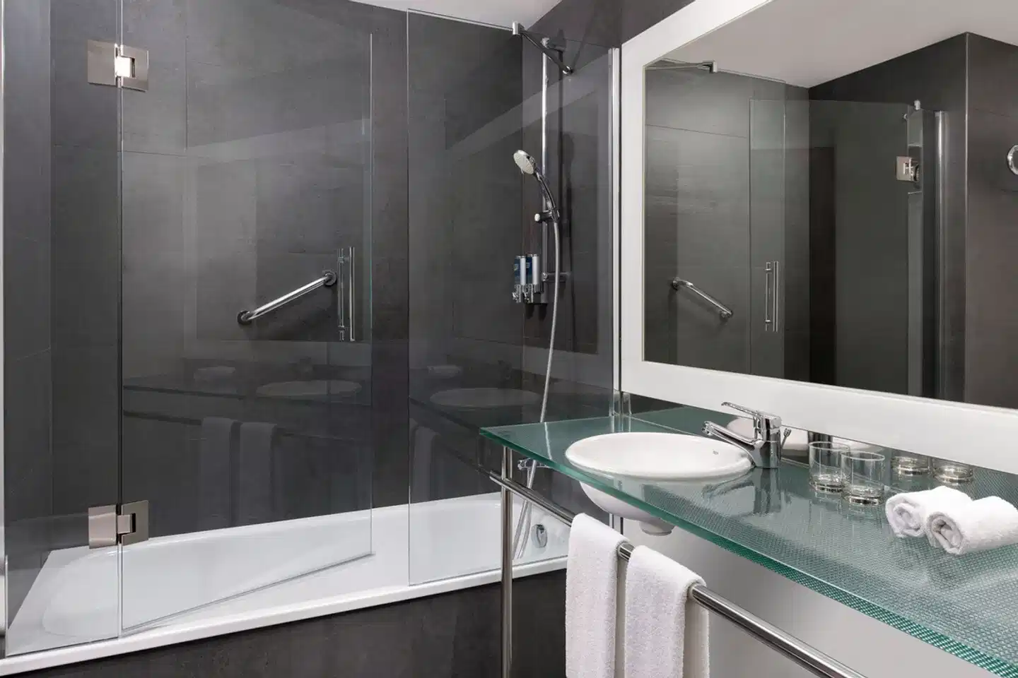 Four Points by Sheraton Barcelona Diagonal Badezimmer