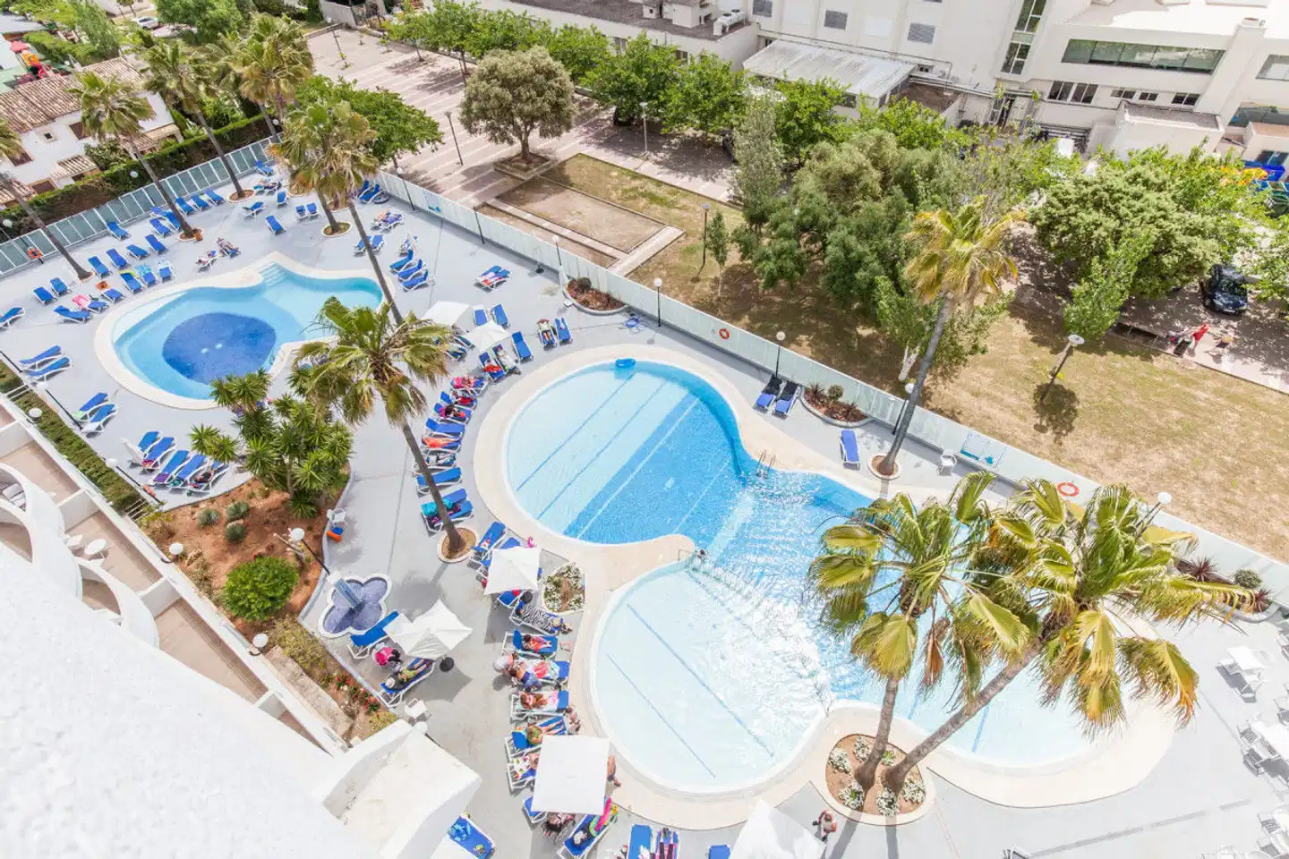 Blue Sea Gran Playa Aparthotel Pool