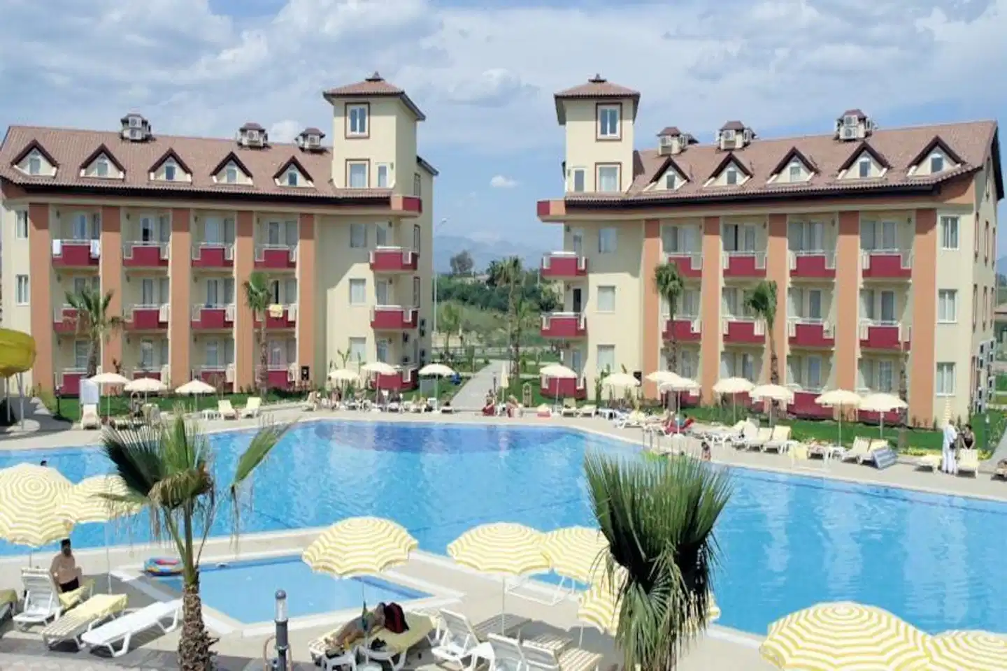 Orfeus Park Hotel Aussenansicht