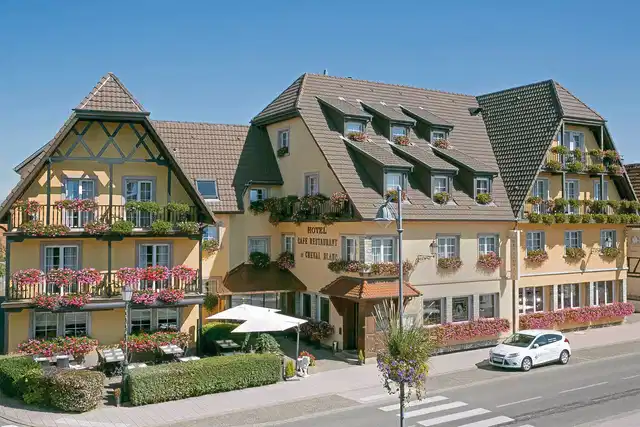 Best Western Hôtel Le Cheval Blanc Aussenansicht