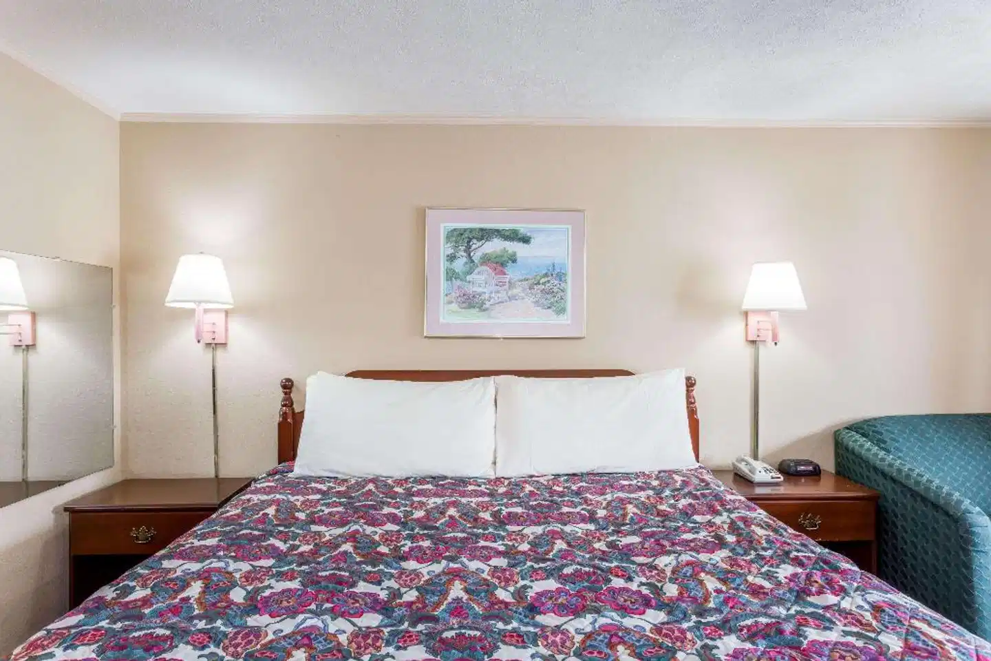 Travelodge by Wyndham Ridgeway Martinsville Area Wohnbeispiel
