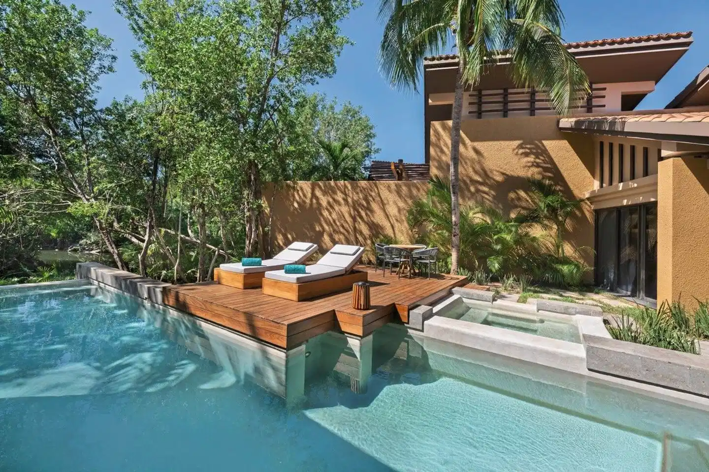 Banyan Tree Mayakoba Pool