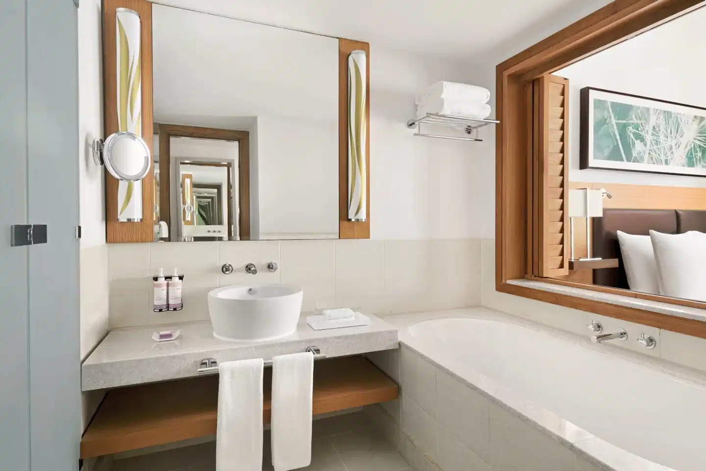 Mövenpick Hotel Jumeirah Beach Badezimmer