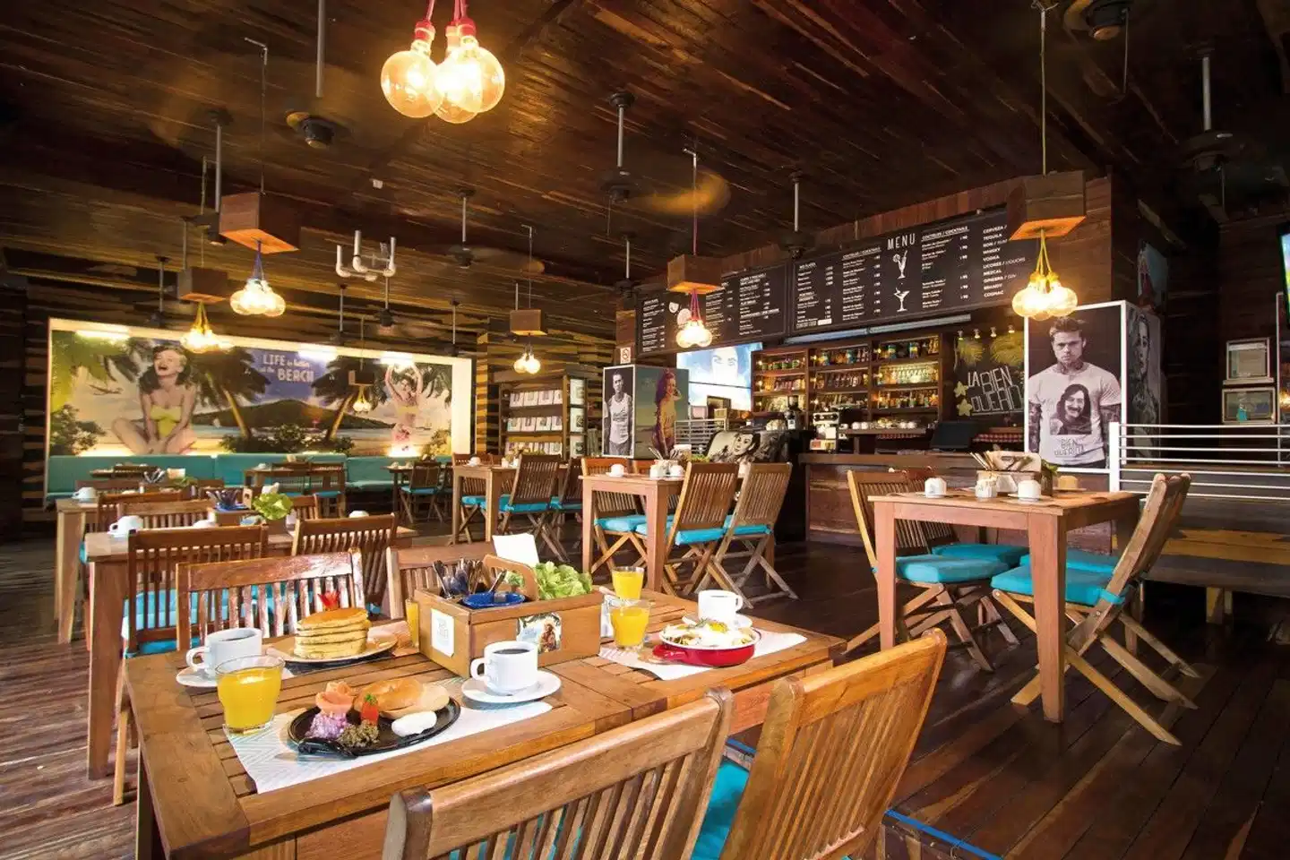 Reina Roja Restaurant