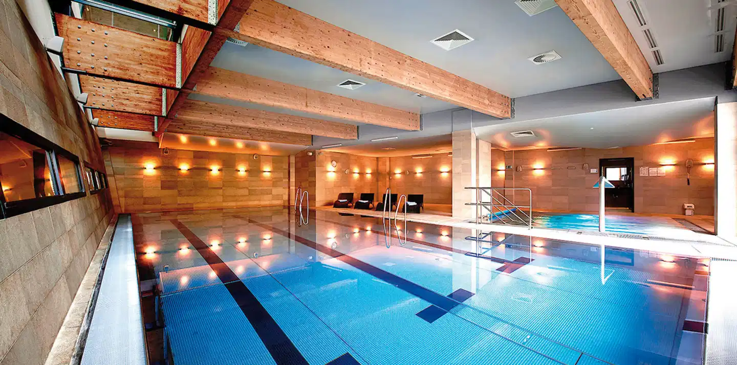 Marine Hotel by Zdrojowa Hallenbad