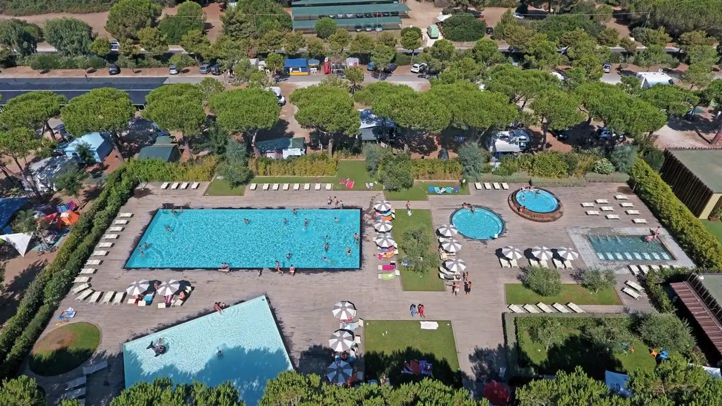 Orbetello Family Collection Pool