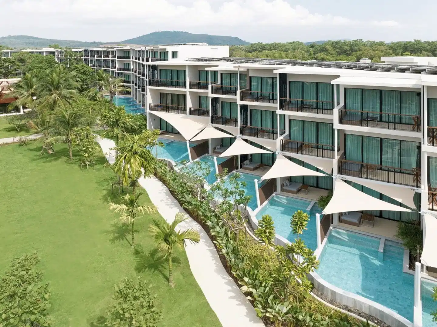 Le Méridien Phuket Mai Khao Beach Resort Aussenansicht