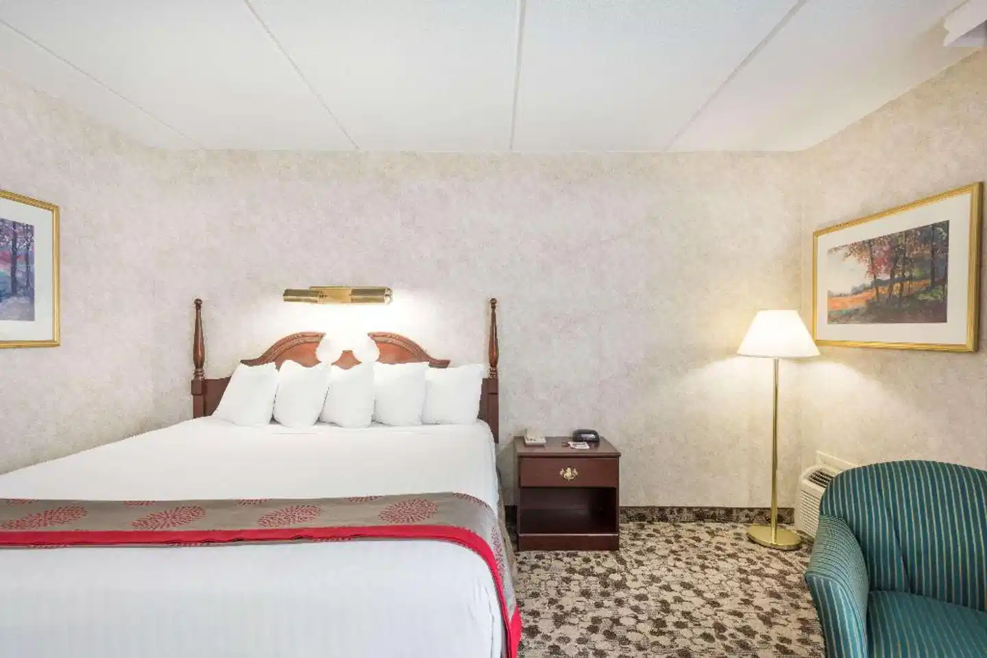 Ramada Plaza by Wyndham Portland Wohnbeispiel