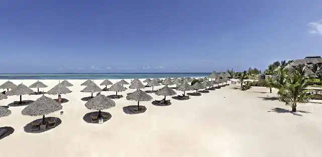 Gold Zanzibar Beach House & Spa Strand