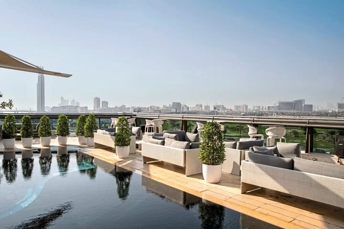 Jumeirah Creekside Hotel Terrasse